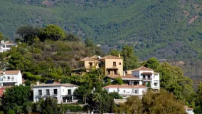 Benahavis Centro plot for sale