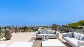 For sale town house with 4 bedrooms in Sierra Blanca