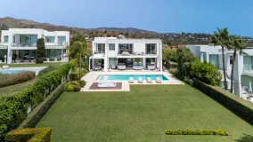 Santa Clara 5 bedrooms villa for sale