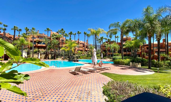 Luxury duplex penthouse in Puerto Banus, Marbella