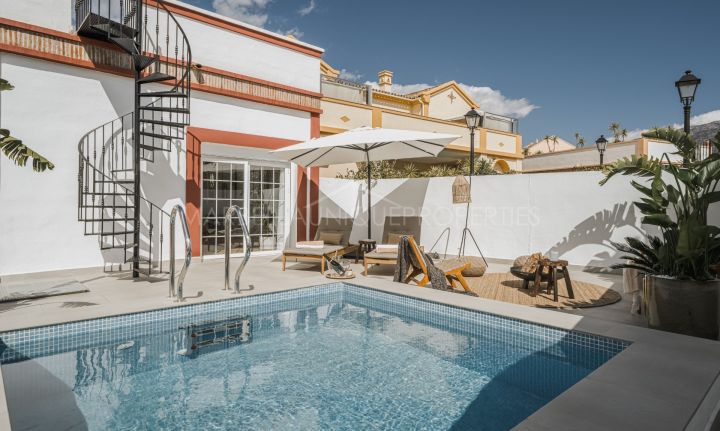 An amazing 3 bedroom family townhouse in Aldea Dorada, Nueva Andalucia
