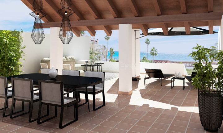Luxury 4 bedroom front line beach penthouse in Bahía del Velerín