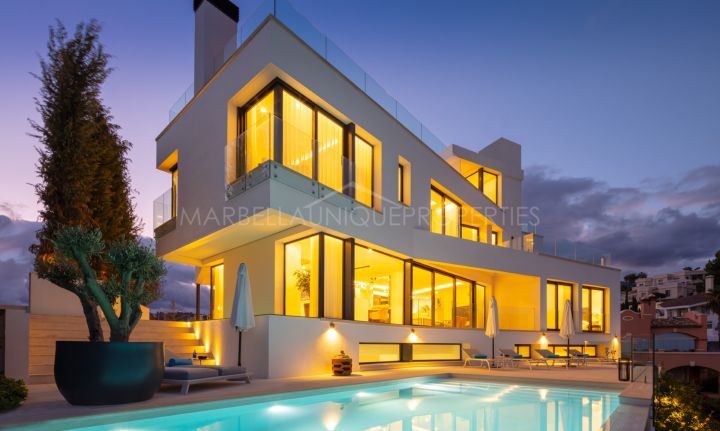 An amazing 5 bedroom villa in La Quinta 
