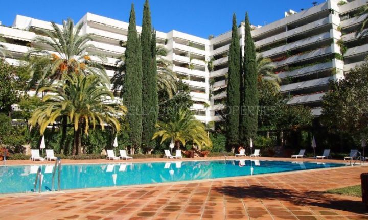 Lovely apartment for rent in Marbella town