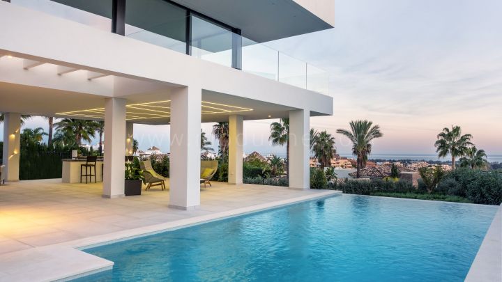 Benahavis, Modern villas with sea views in La Alqueria