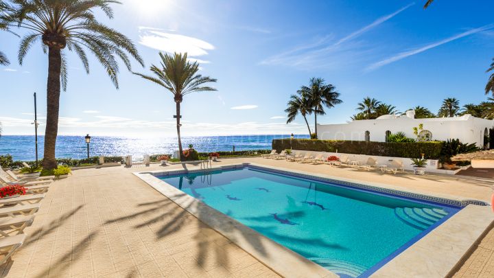 Mille d'Or à Marbella, Villa à vendre à Marbella Golden Mile - Complexe en bord de mer