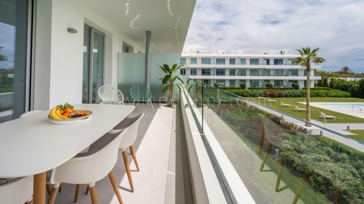 Estepona, Modern design lägenhet med 3 sovrum ligger i Belaire