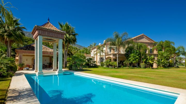 Marbella Goldene Meile, Prächtiges und klassisches Herrenhaus in Sierra Blanca