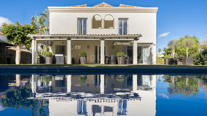 Villa zu verkaufen in Nueva Andalucia - Nueva Andalucia Villa