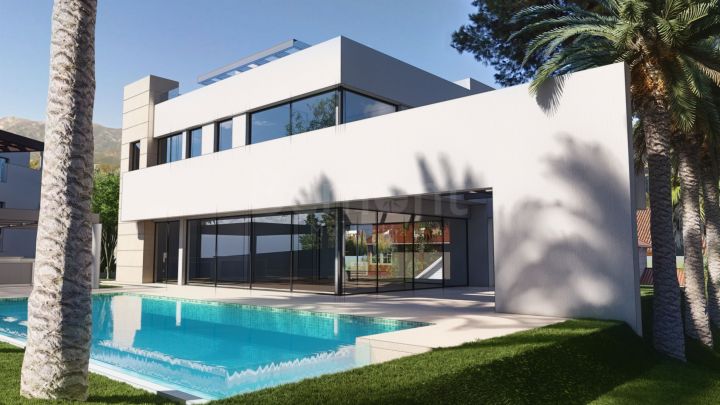 Modern golf villa for sale in Rio Real Golf, Andalusia
