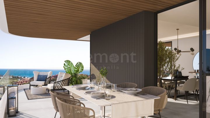 New build penthouse with sea views for sale in Estepona