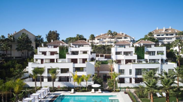 New build duplex penthouse for sale in Marbella