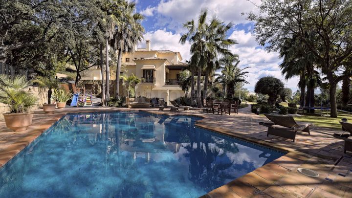 6-Bedroom Mediterranean villa for sale in Benahavis, Marbella West