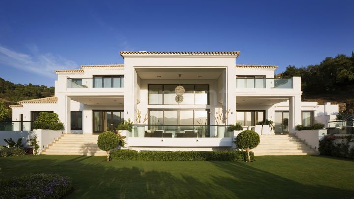 Modern villa for sale in Marbella West, Costa del Sol