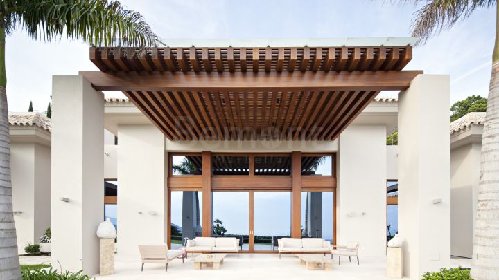 Mediterranean luxury villa for sale in La Zagaleta, Benahavis
