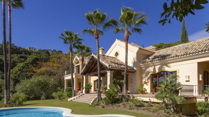 6-Bedroom luxury villa for sale in La Zagaleta, Costa del Sol
