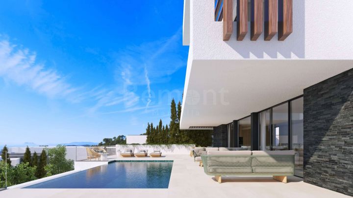 5-Bedroom contemporary villa for sale in Benahavis