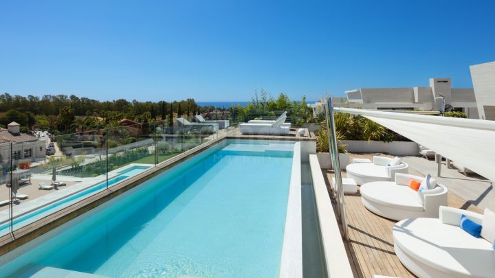 Contemporary duplex penthouse for sale in Marbella Golden Mile, South of Spain