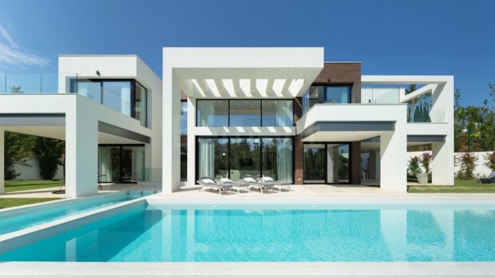 Luxury brand new villa for sale in Nueva Andalucia, Marbella