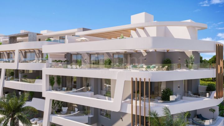 Apartments and penthouses with sea and golf views for sale in Marbella West
