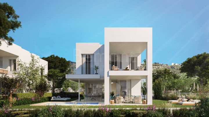 New build villas with panoramic sea views for sale in Manilva
