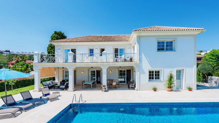 7-bedroom beachside villa for sale in Casablanca, Marbella Golden Mile