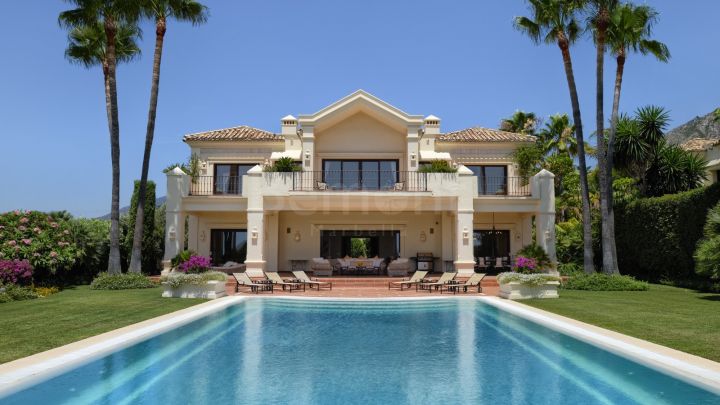 Luxury Andalusian villa for sale in Marbella Club