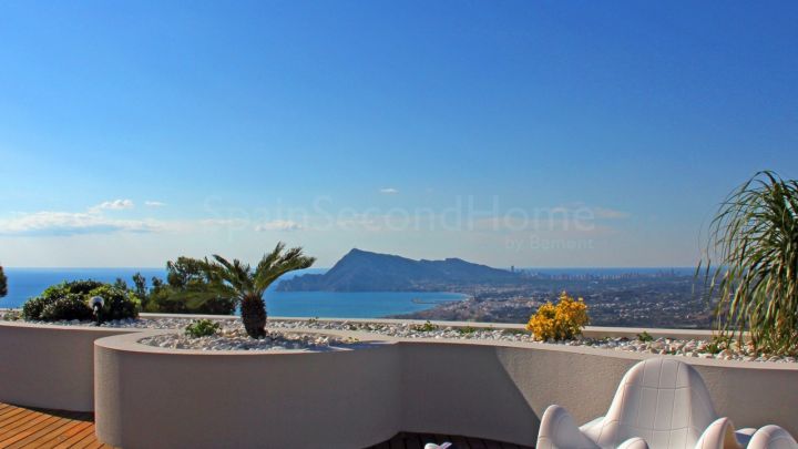 Magnificent 3-bedroom apartment for sale in Costa Blanca North