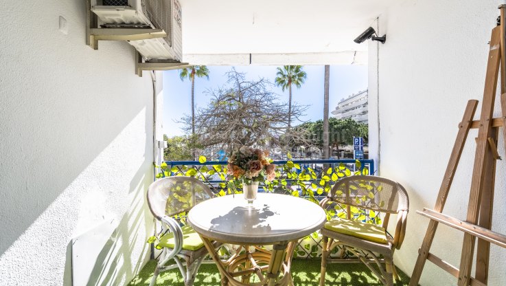 Duplex apartment near the beach - Ground Floor Apartment for sale in Marbella Golden Mile