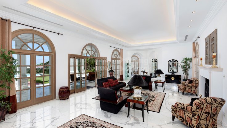 Superbly Located Grand Residence in La Zagaleta - Villa for sale in La Zagaleta, Benahavis
