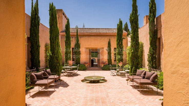 Distinguished Masterpiece - Villa for sale in Guadalmina Baja, San Pedro de Alcantara