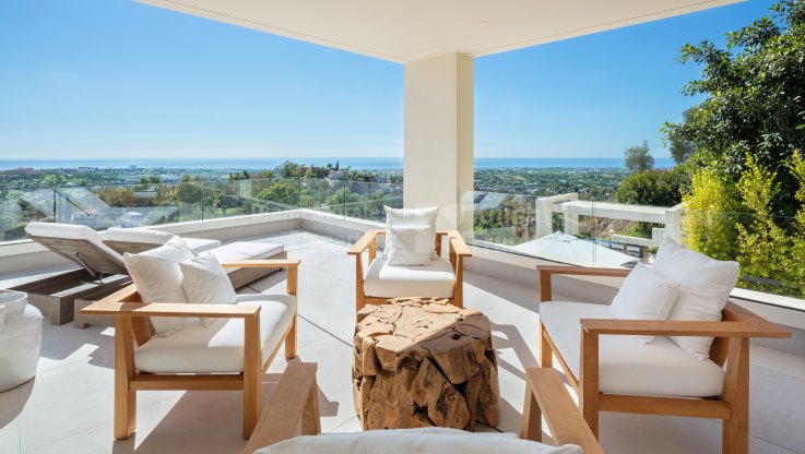 Beeindruckende Villa mit Panoramablick in El Herrojo - Villa zum Verkauf in El Herrojo, Benahavis