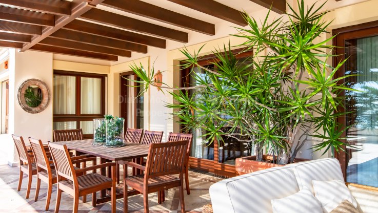 Appartement en bord de mer entouré de jardins tropicaux - Penthouse duplex à vendre à Los Monteros Playa, Marbella Est