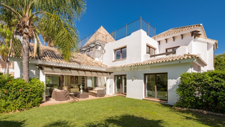 Belle maison familiale à El Rosario - Villa à vendre à El Rosario, Marbella Est