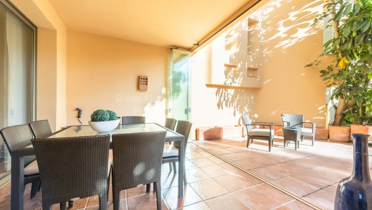 Gartenwohnung in sicherer Wohnanlage zu verkaufen - Erdgeschosswohnung zum Verkauf in Mansion Club, Marbella Goldene Meile