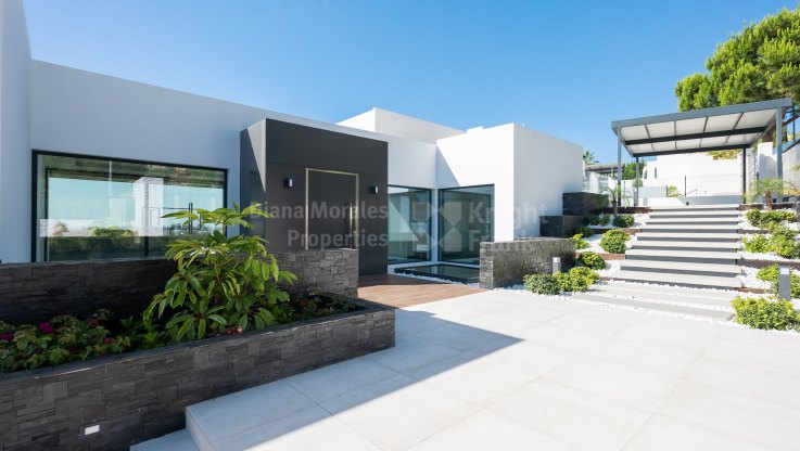 Contemporary villa in La Alqueria - Villa for sale in La Alqueria, Benahavis