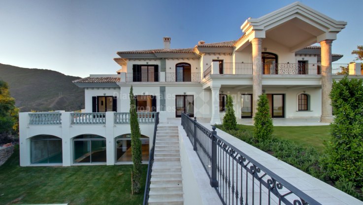 Wunderschöne Villa in La Zagaleta - Villa zum Verkauf in La Zagaleta, Benahavis