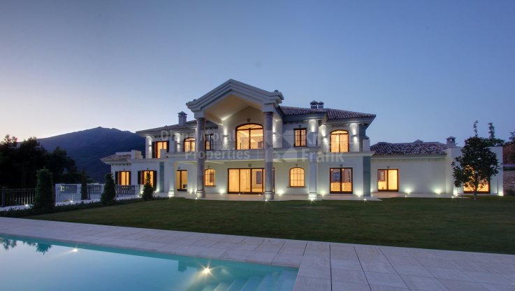 Wunderschöne Villa in La Zagaleta - Villa zum Verkauf in La Zagaleta, Benahavis
