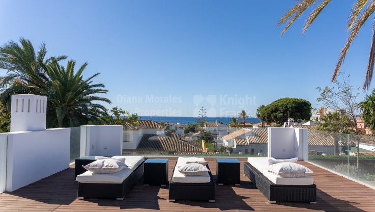 Villa à 500 mètres de la plage - Villa à vendre à Las Chapas, Marbella Est