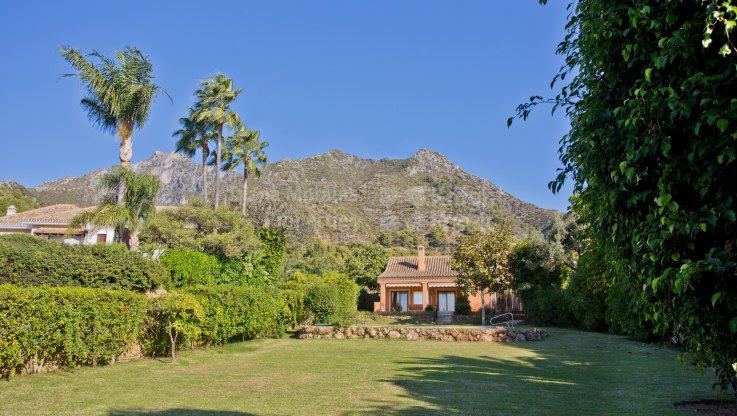 Villa mit Panoramablick in Cascada de Camoján - Villa zum Verkauf in Cascada de Camojan, Marbella Goldene Meile