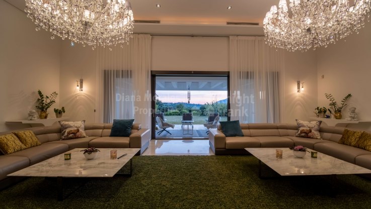 Contemporary style villa - Villa for sale in La Zagaleta, Benahavis