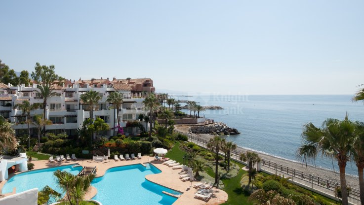 Luxueux penthouse en duplex en 1ère ligne de mer - Penthouse duplex à vendre à Ventura del Mar, Marbella - Puerto Banus