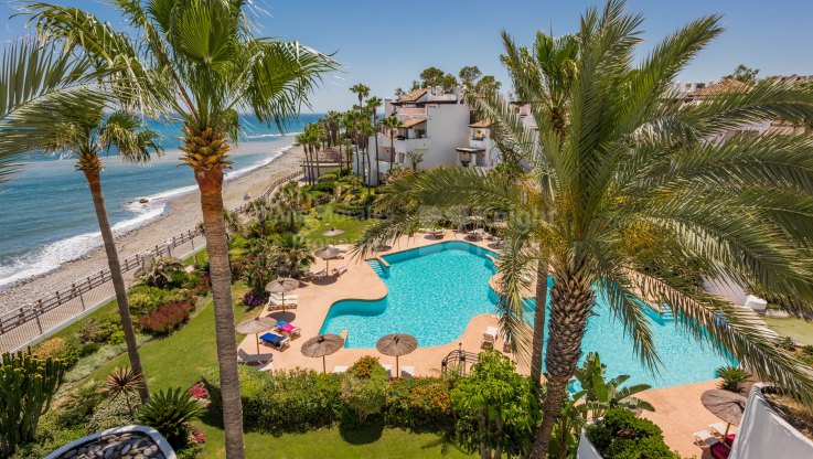 Luxueux penthouse en duplex en 1ère ligne de mer - Penthouse duplex à vendre à Ventura del Mar, Marbella - Puerto Banus