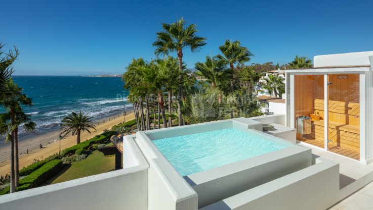 Wonderful duplex on the beachfront - Duplex for sale in Marina de Puente Romano, Marbella Golden Mile