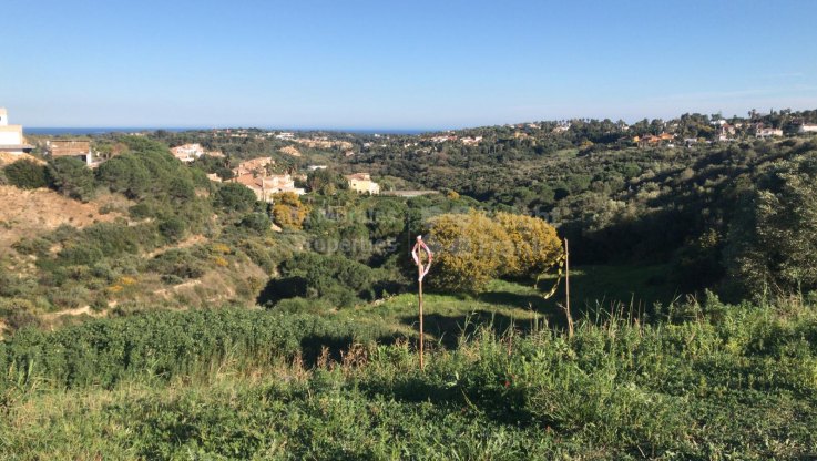 Parcela con vistas al mar en venta en Sotogrande - Parcela en venta en Almenara, Sotogrande