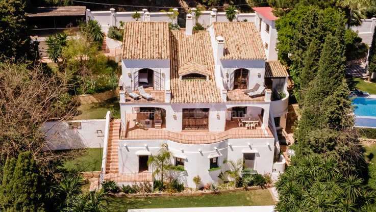 Villa mit Meerblick zu verkaufen in El Madroñal - Villa zum Verkauf in El Madroñal, Benahavis