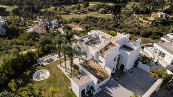 Villa in La Alqueria with sea and golf views - Villa for sale in La Alqueria, Benahavis