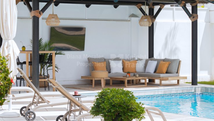 Villa within walking distance to all kinds of services - Villa for sale in Nueva Andalucia