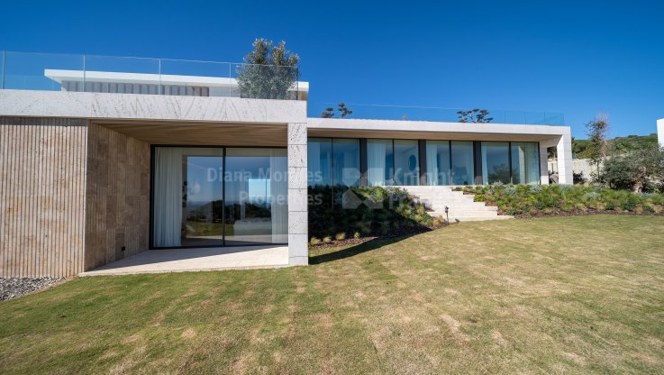 Modern villa with panoramic sea views in Sotogrande - Villa for sale in Sotogrande Alto, Sotogrande