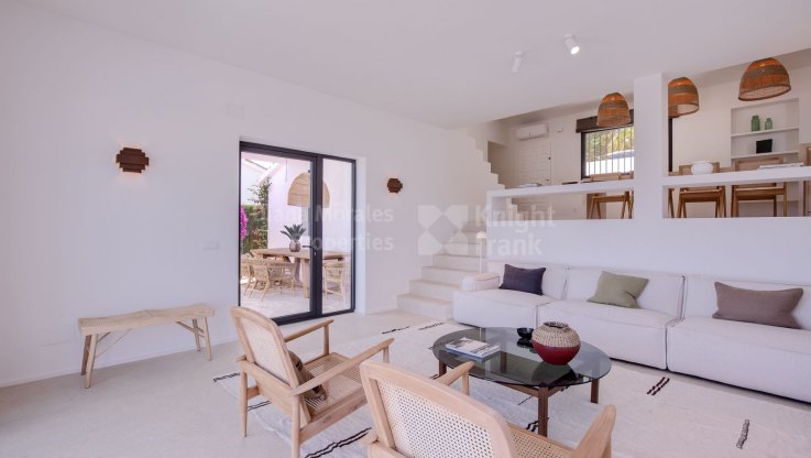 Beautiful Mediterranean style villa - Villa for sale in El Paraiso, Estepona